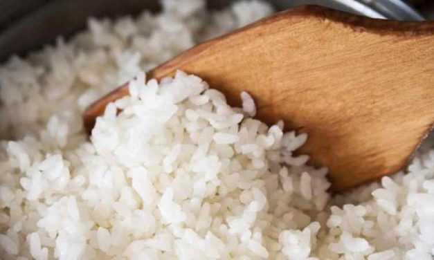 CARA MEMASAK NASI YANG BISA KURANGI KANDUNGAN KALORI