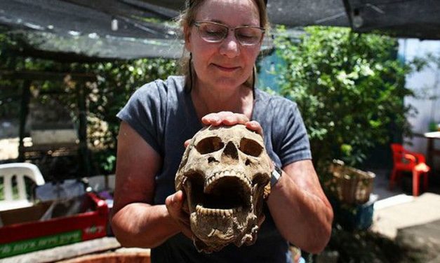 DITEMUKAN MAKAM KUNO IMIGRAN PERTAMA ORANG FILISTIN DI ISRAEL