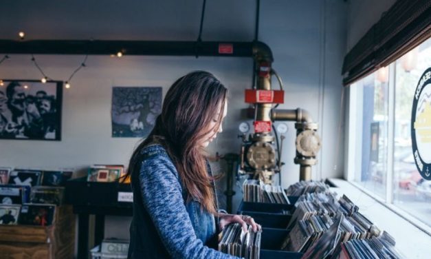 6 ALASAN CEWEK SLOW DAN SUKA NGAPA-NGAPAIN SENDIRI COCOK DI JADIIN CALON ISTRI