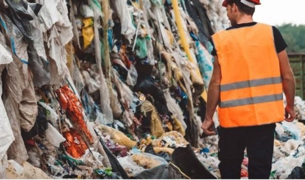 BARANG YANG ANDA BELI ONLINE SEBAGIAN BESAR BERAKHIR DI TEMPAT PEMBUANGAN SAMPAH