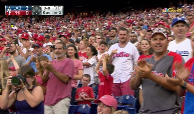 5 PEMAIN YANG DAPAT STANDING OVATION SEPERTI MESSI