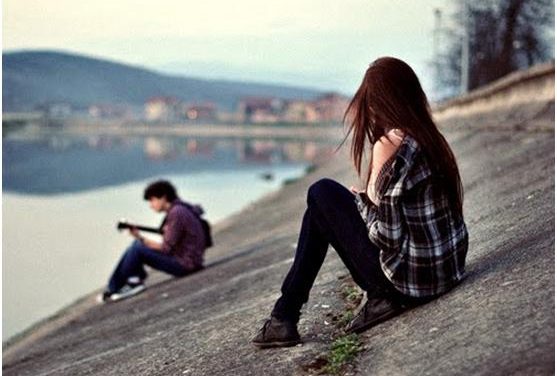 6 CIRI-CIRI ORANG YANG MENCINTAIMU DIAM-DIAM