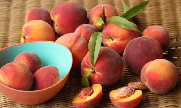 7 MANFAAT BUAH PERSIK BAGI KESEHATAN