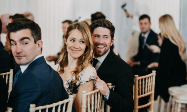 TIPS DATANG KE NIKAHAN MANTAN TANPA BAPER