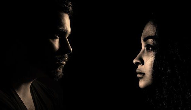 MASIH CINTA? INTIP TANDA-TAMDA UNTUK KEMBALI KE PELUKAN MANTAN